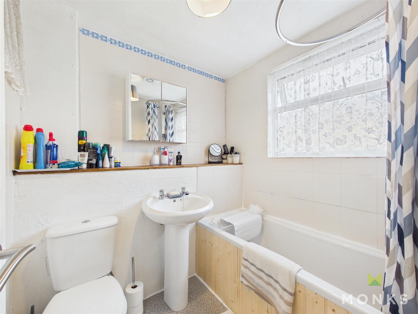 26 Bainbridge Green, Shrewsbury, SY1 3QS SSTC